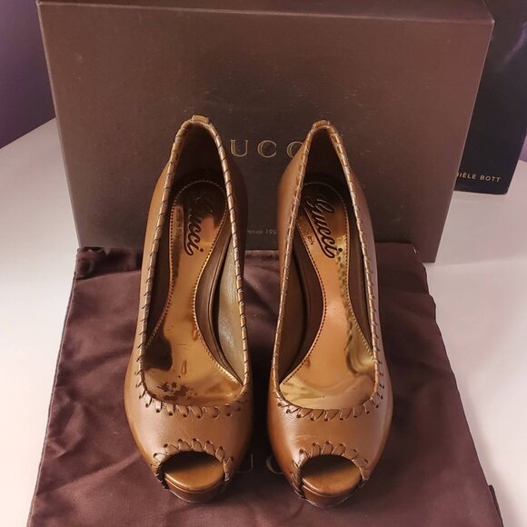 Women's Brown Leather Whipstitch Peep-Toe Platform Pumps - Picture 2 of 8